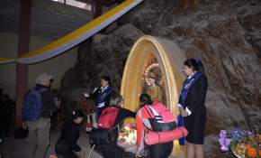 Miles de peregrinos llegaron ante Virgen de Las Peñas en la "Fiesta Grande" [FOTOS]