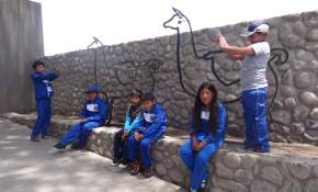 Las y los niños periodistas de Putre finalizan taller "reporteando" a las momias Chinchorro