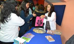 De Arica para el mundo: Prestigiosa editorial europea publica novela de joven escritora ariqueña [FOTOS]